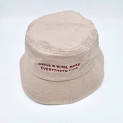 Cappello a secchiello in denim beige - Dogs & Wine Make Everything Fine