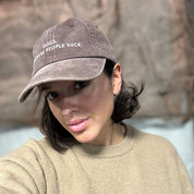 Cappello in denim marrone - Dogs. Because People Suck