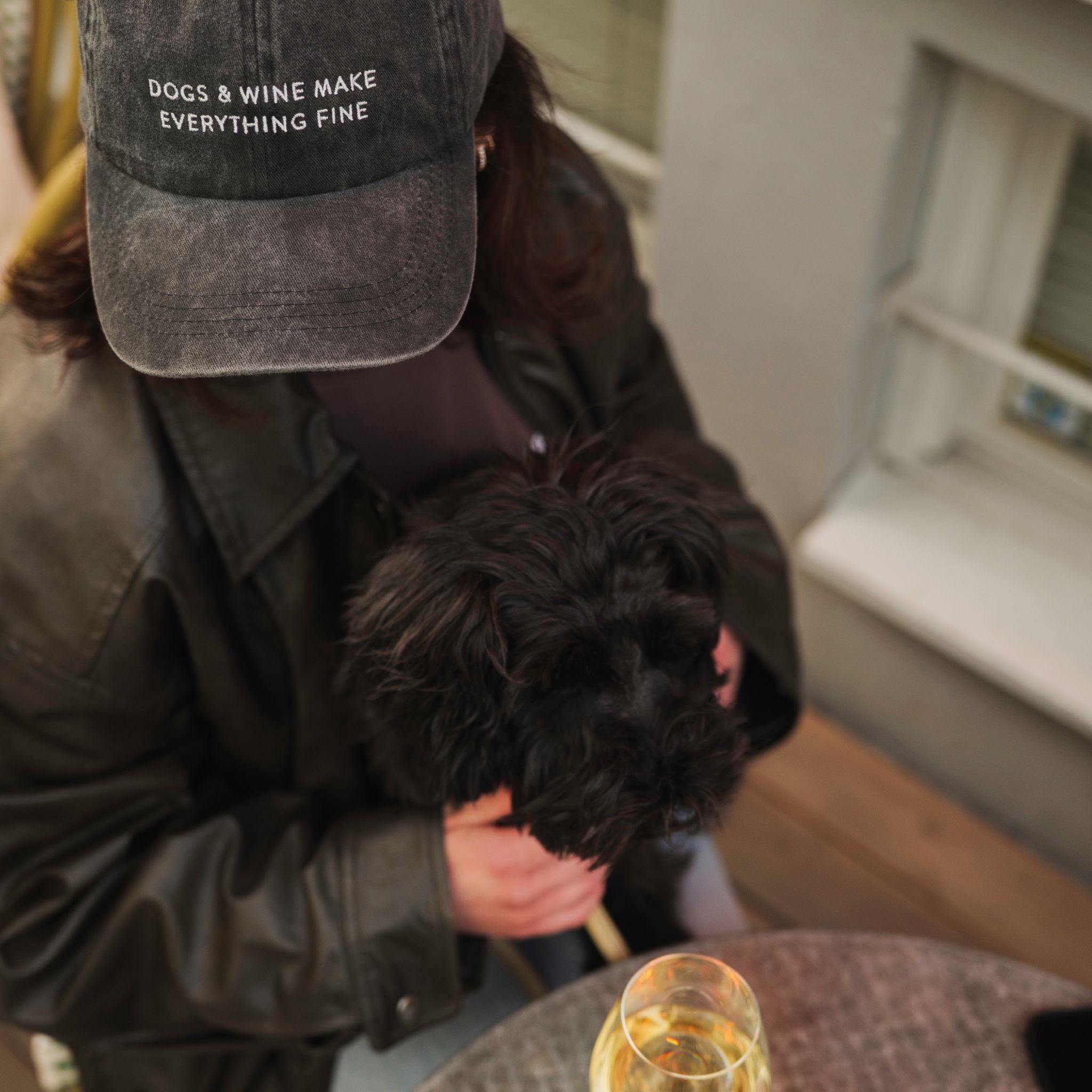 Cappello in Denim Nero - Dogs & Wine Make Everything Fine 